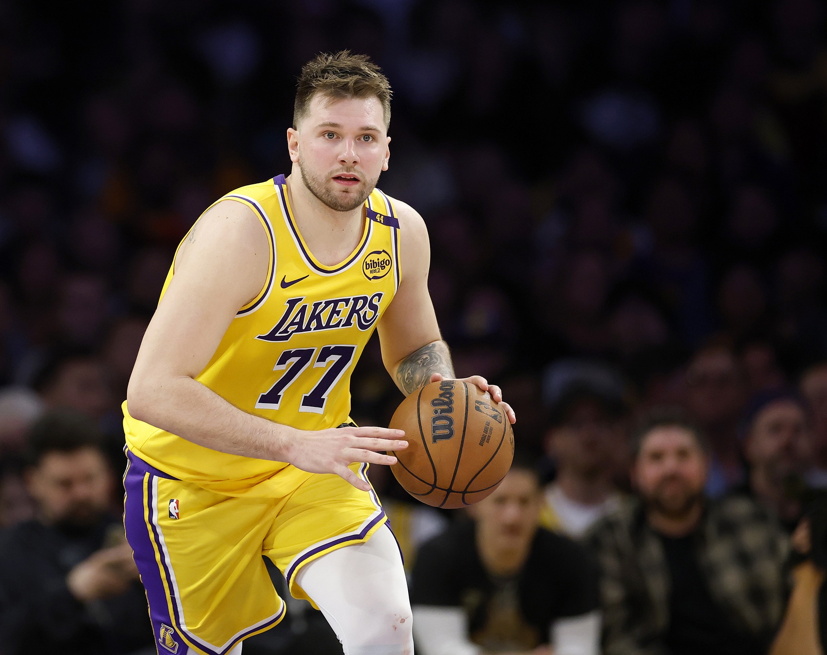 华体会下载-小尼尔森谈077交易：不能像对待ATM一样对球员 榨干价值用完就扔