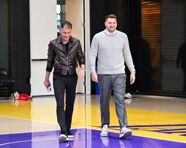 HTH sports-东契奇拼尽全力无法赢球！哈姆见到迥然不同的字母哥？